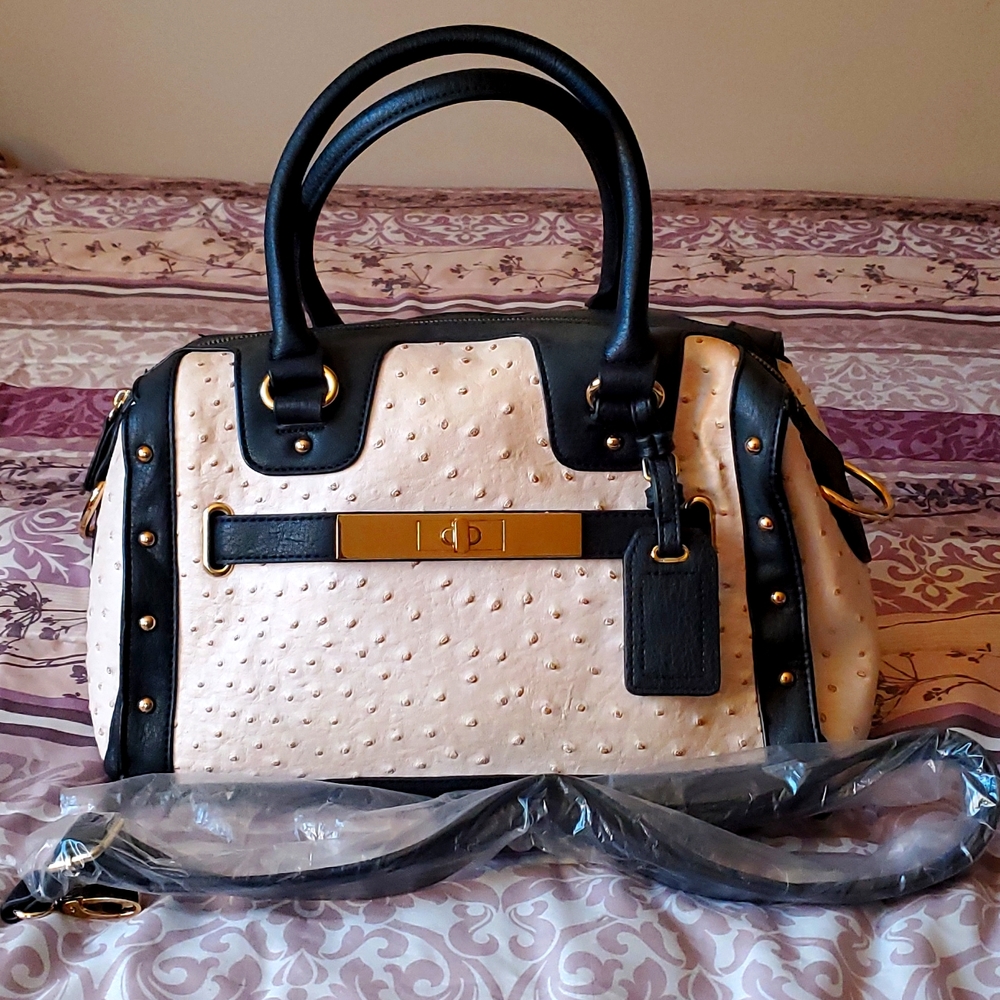 Aldo handbag w/strap
